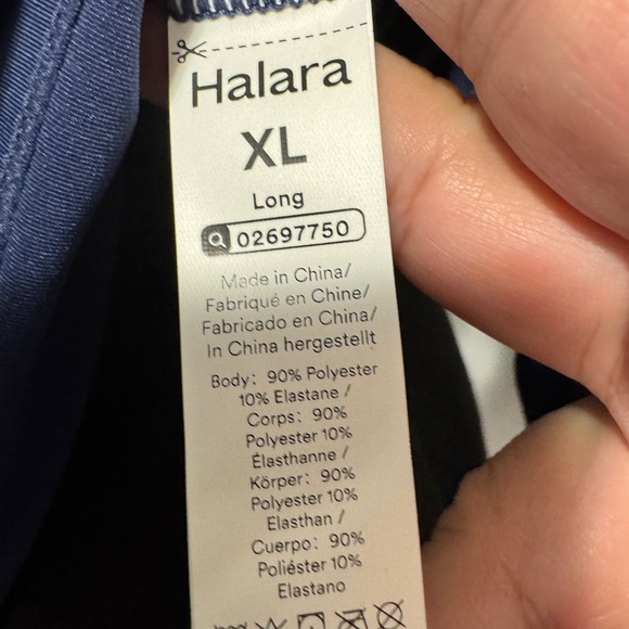 Halara Solid Thumb Hole Yoga Sports Top Navy - Picture 6 of 11